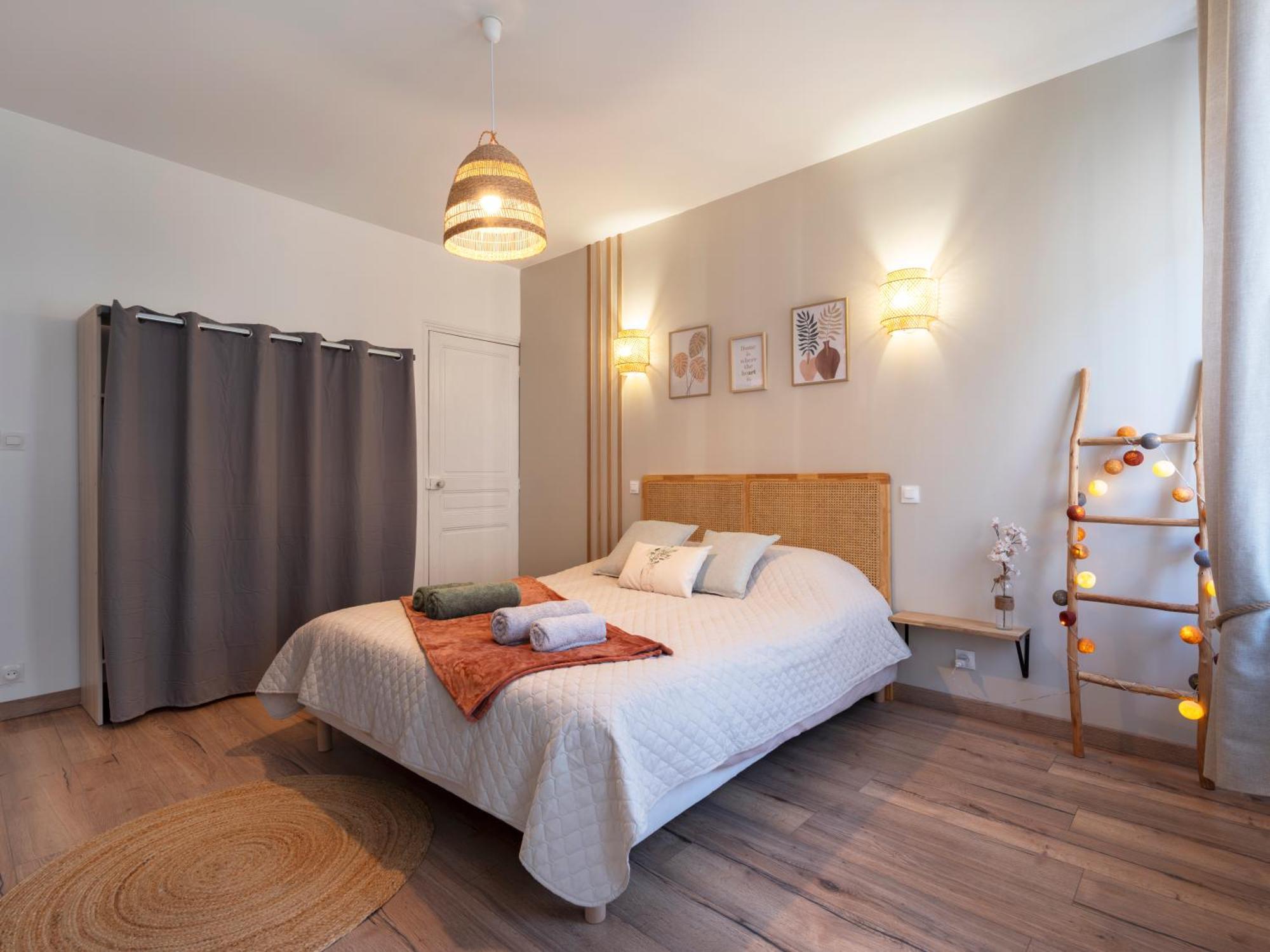 Clairchene - Cosy Centre Parking Spacieux Familial Verdun-sur-Meuse Buitenkant foto