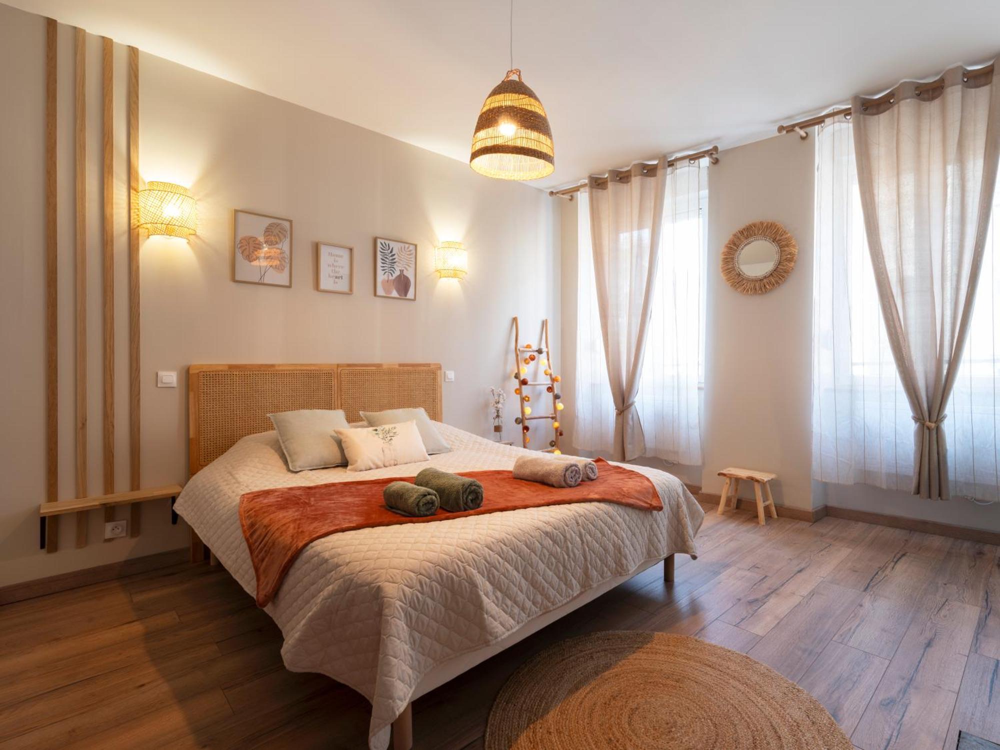 Clairchene - Cosy Centre Parking Spacieux Familial Verdun-sur-Meuse Buitenkant foto